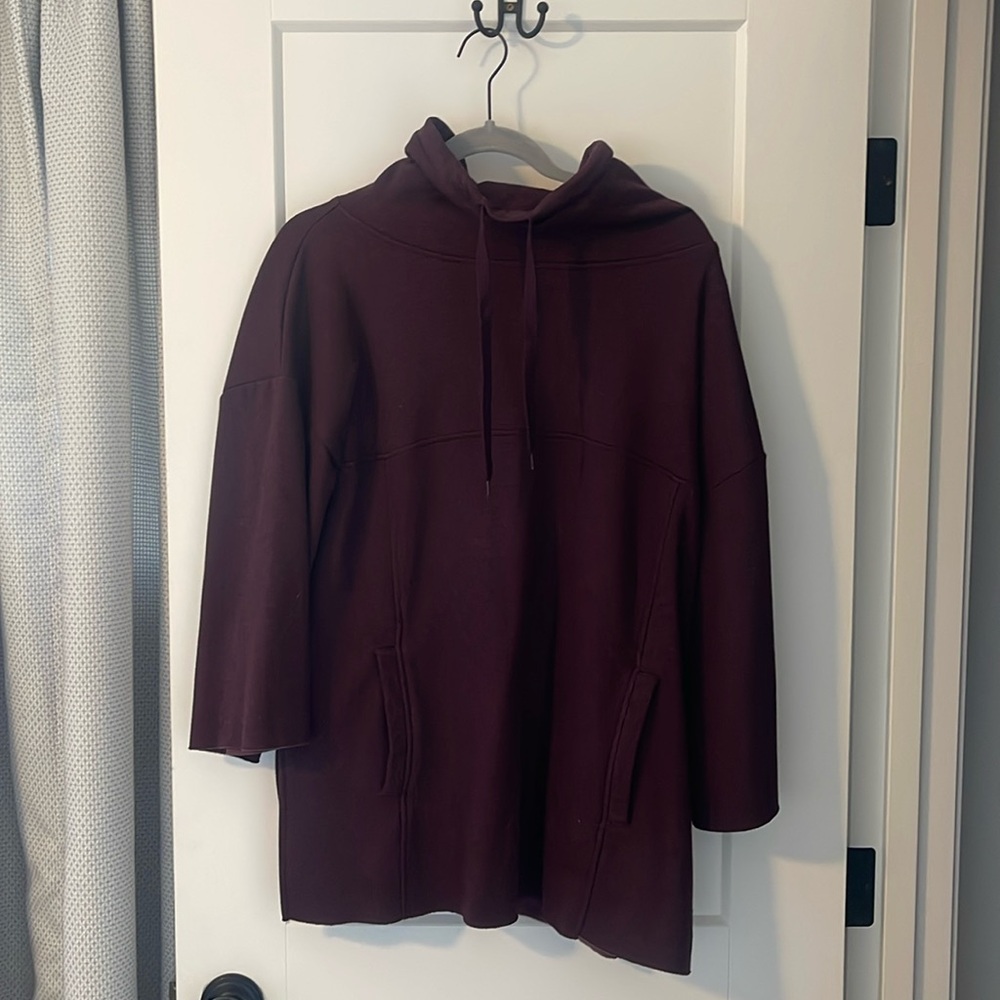 UGG 3/4 sleeve poncho in dark wine.